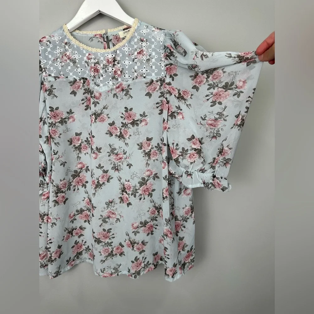 Umgee Floral Sheer Lace Puff Sleeve Top Blouse Medium